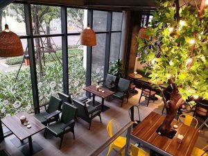 Các tiêu chí lựa chọn mẫu bàn cafe vuông chân sắt 3